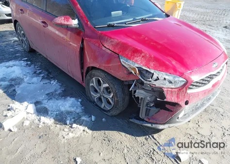 2021 Kia Forte Lxs из США, поврежденный, VIN 3KPF24ADXME383326